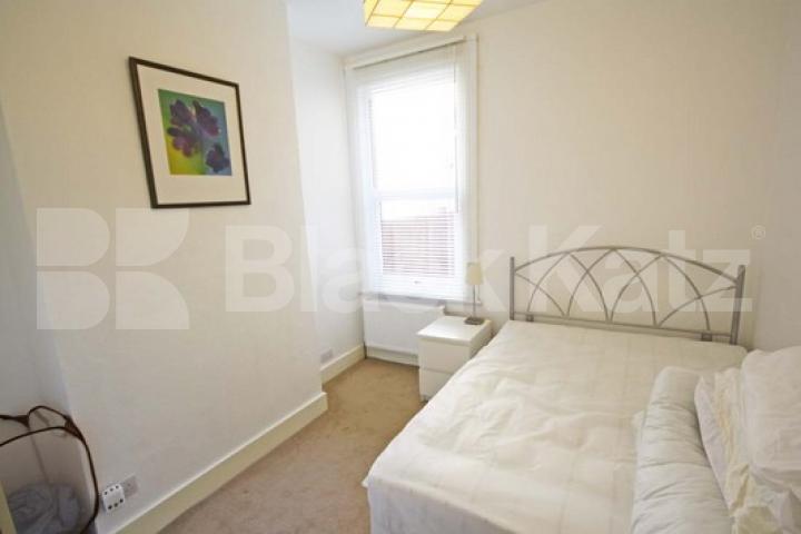 			NEW INSTRUCTION, 2 Bedroom, 1 bath, 1 reception Ground Floor Flat			 Winslow Road, Hammersmith